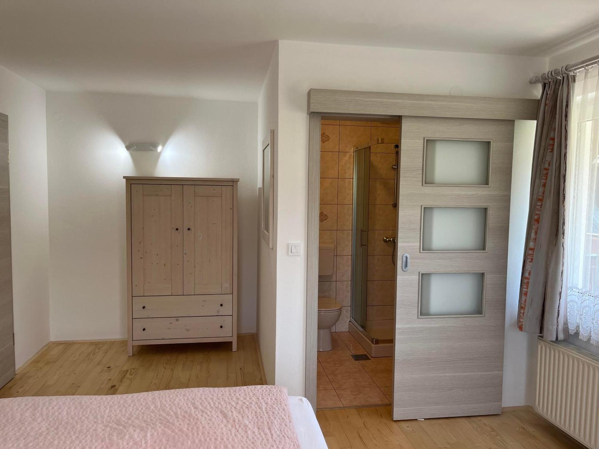 Rooms Hrominc ブレッド エクステリア 写真